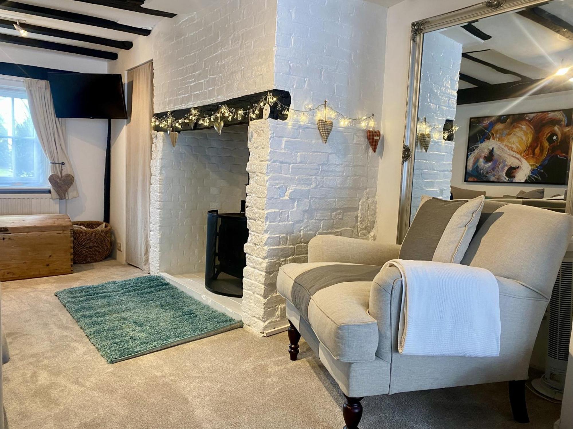Chestnut Tree Cottage, 7 High Street Ardingly Δωμάτιο φωτογραφία